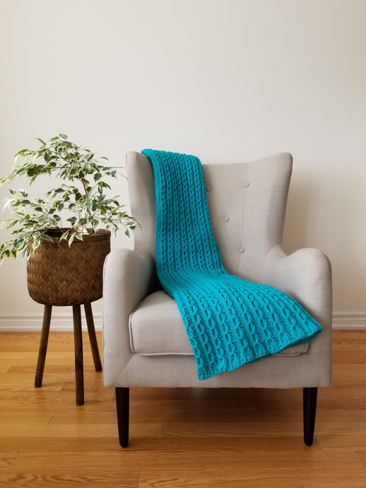 Rare teal lush throw blanket, hand knit, 52 x 60 inches 